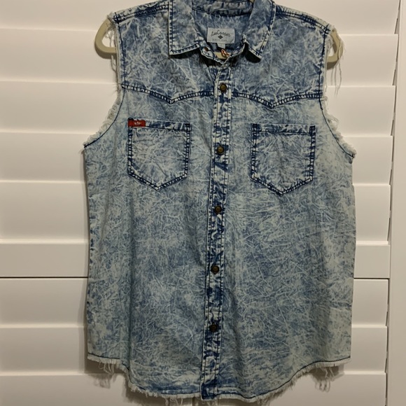 Denim Shirt - Lee Cooper Acid Wash Distressed Denim Shirt Size Large - Picture 1 of 12